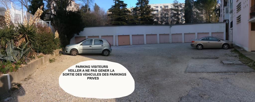 Cosy Nimes Lejlighed Eksteriør billede